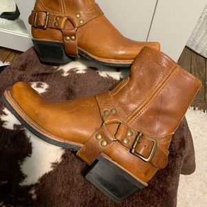 Frye Short Harness Boot Beautiful